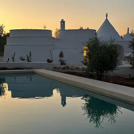 Trulli Lumena Villa Ostuni